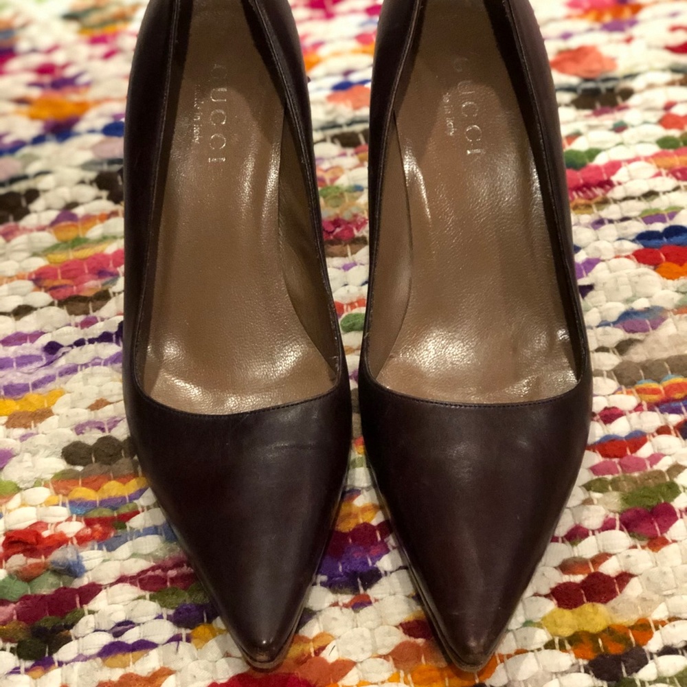 Gucci Brown Leather Pumps